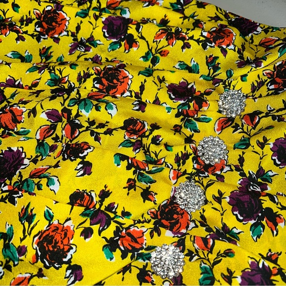NEW Zara Yellow Floral Skirt Zip Up - Rouched with Diamond Studded Beads - Picture 3 of 8